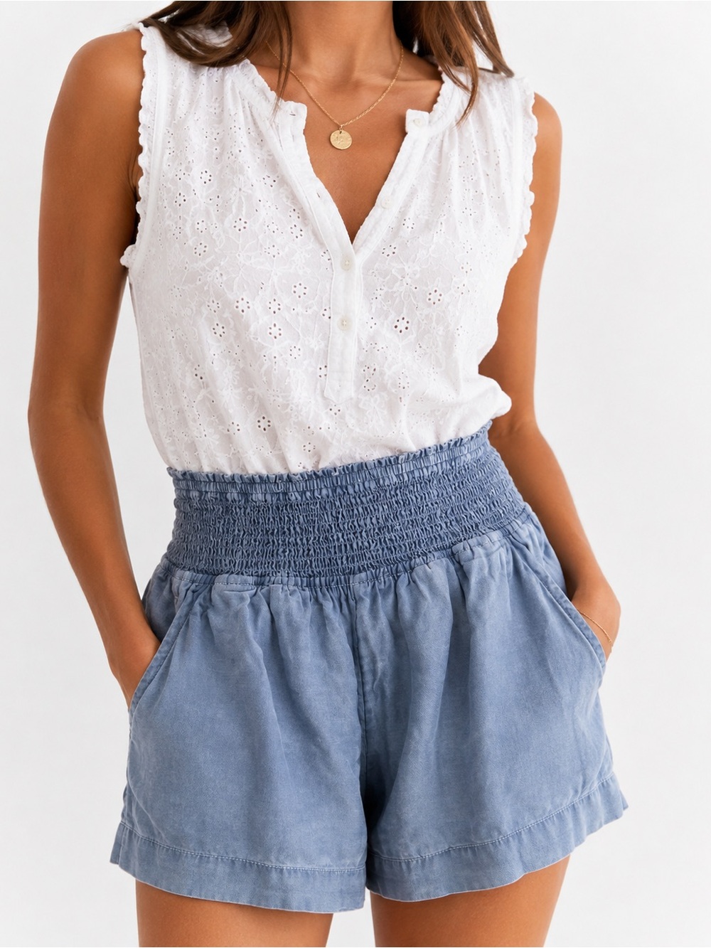 Joie Blue Lyocell Smocked High Rise Pull On Shorts Pockets Size Small